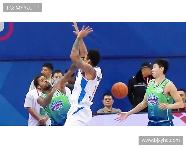 男篮首节溃败攻防全面崩盘危机